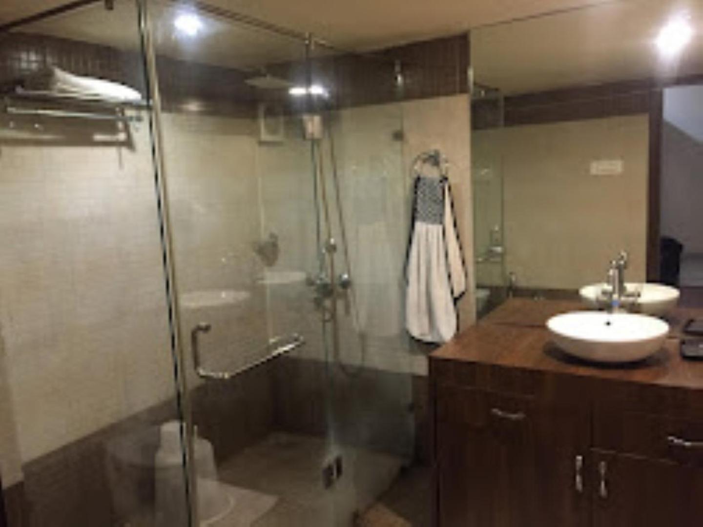 Hotel Saroj Sāgar 외부 사진
